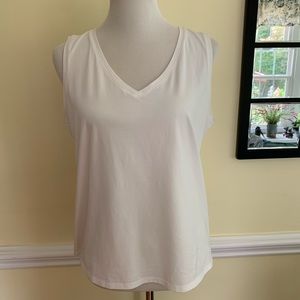 NWOT J.JILL V-NECK TOP